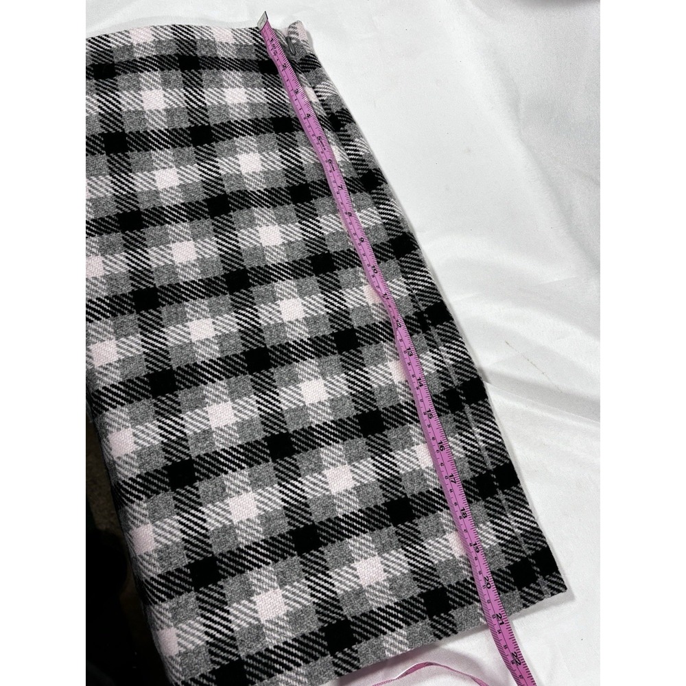 Talbots NWT Gray, Pink, & Black Wool Skirt Size 14 - Picture 4 of 4